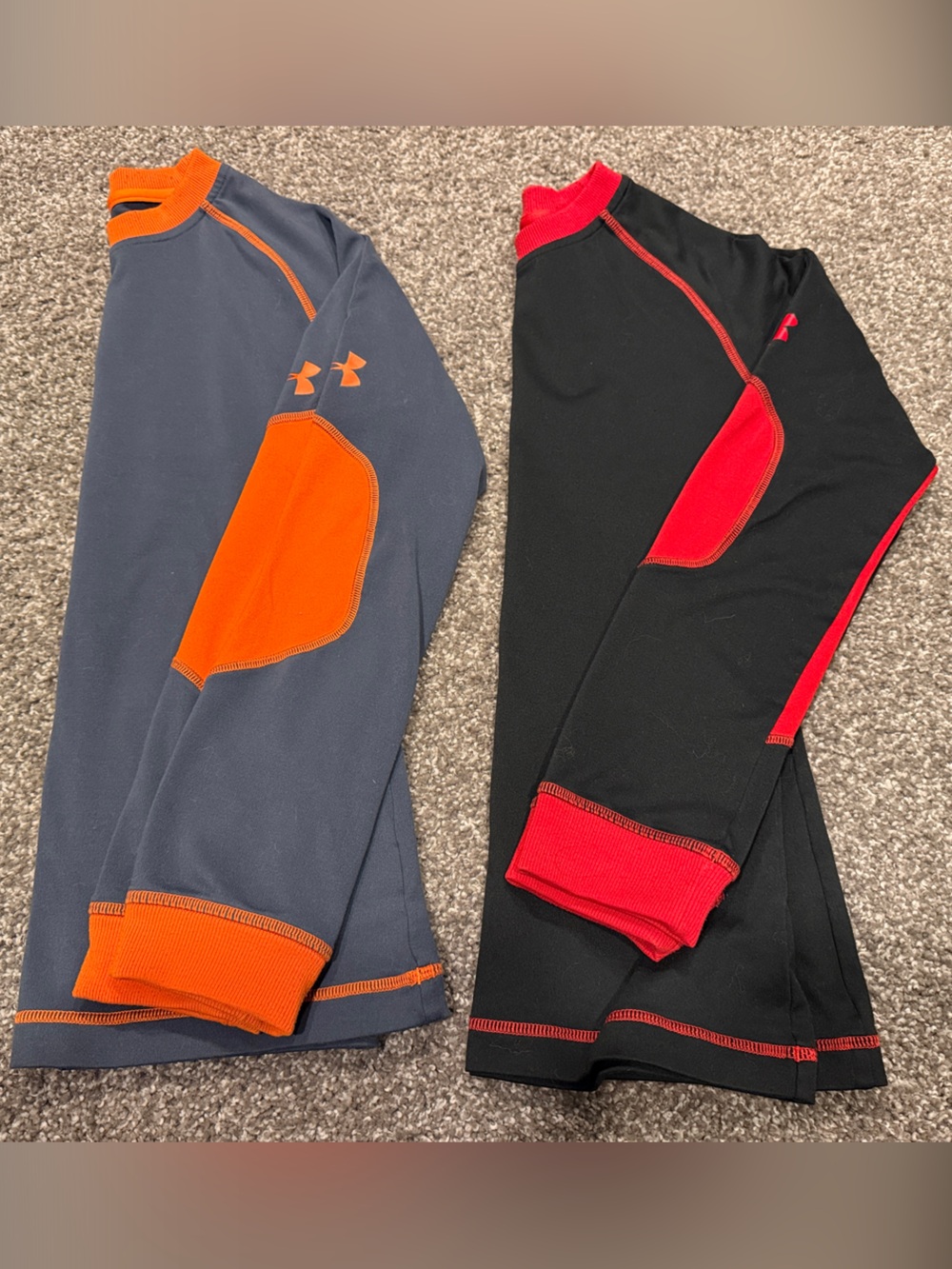 2! Under Armour Kids' Cold Gear Long Sleeves - Size M